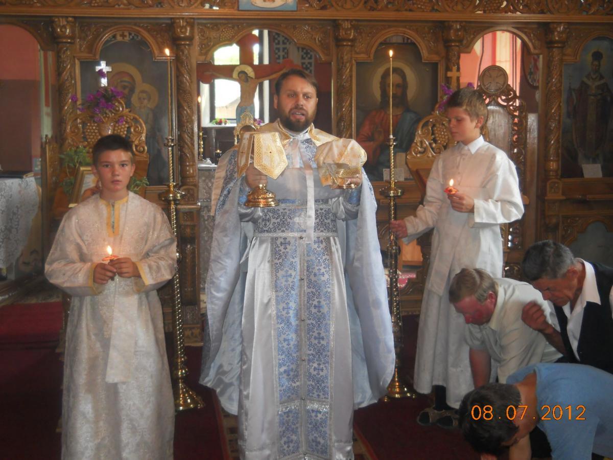 Pe voi pe toţi, să vă pomenească Dumnezeu în împărăţia Sa!