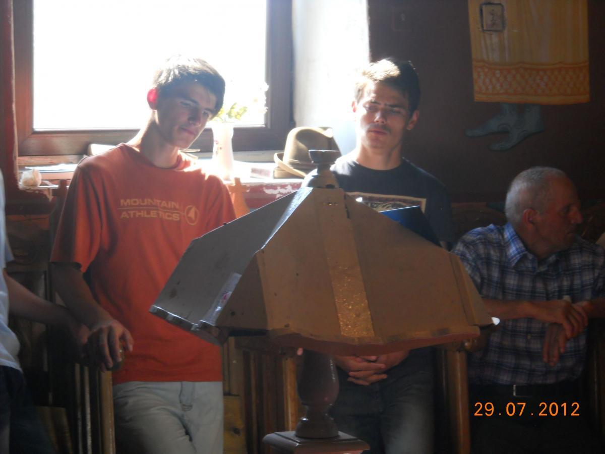 Cântăreţii noştri